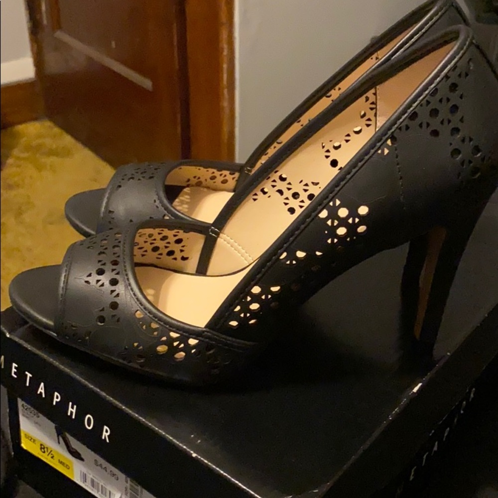 Metaphor Pippa Heels